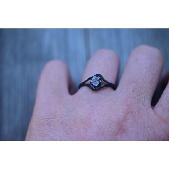 Alternative diamond engagement ring,  raw stone rings, unique engagement… - Picture 3 of 6